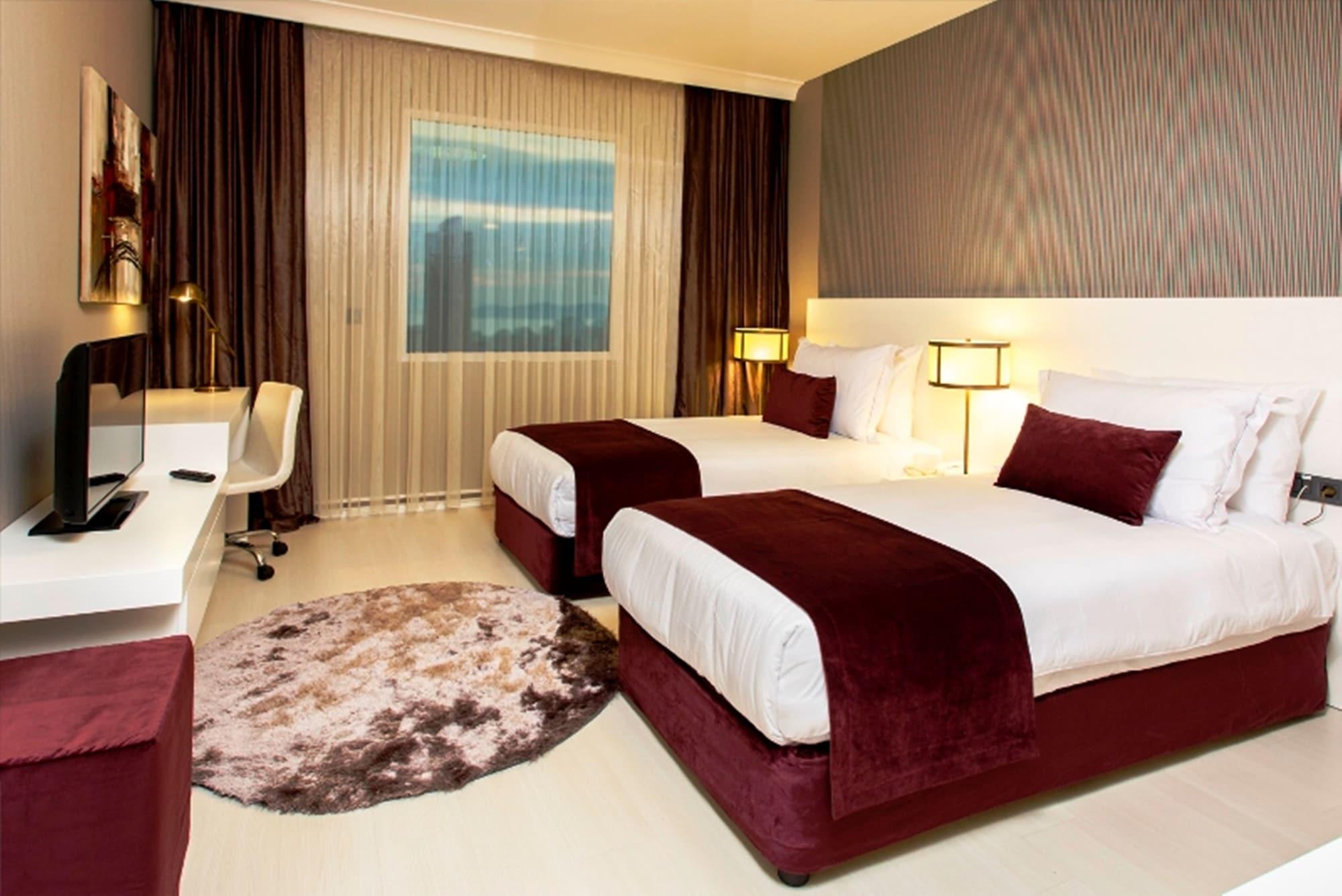 Flora Suites Atasehir Istanbul Exterior photo