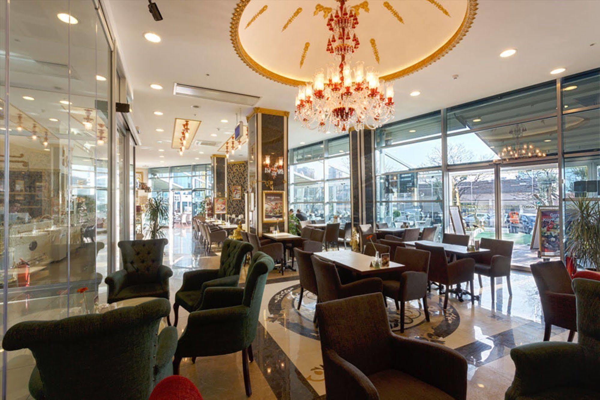 Flora Suites Atasehir Istanbul Exterior photo